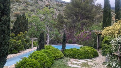 Torres Casa | La Casita con piscina privada de tres dormitorios