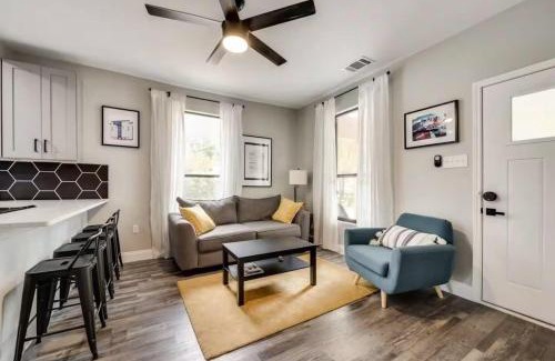Denton Casa | La Casita