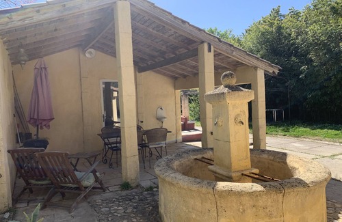 Saint-Maximin Cabaña | La Cervezanne Independent cottage at Mas du Gavot Uzès