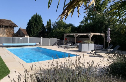 Maisonnais-sur-Tardoire Cabaña | La Charnière Chadalais