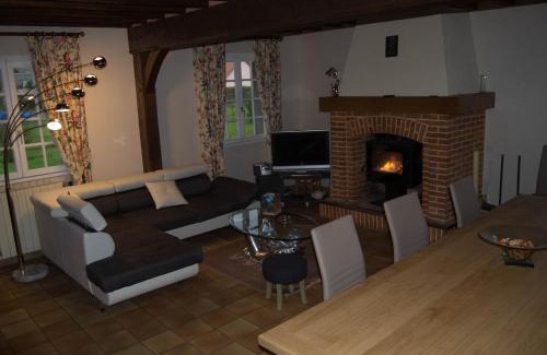 La Crique Casa | La chaumière de l'épine - Maison paisible entre forêts & plages