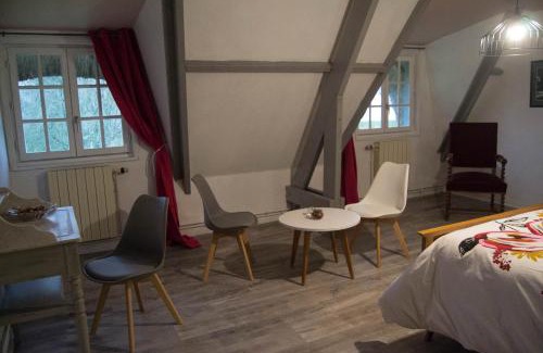 La Crique Casa | La chaumière de l'épine - Maison paisible entre forêts & plages