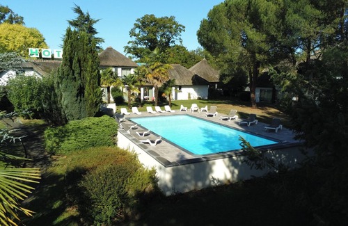 Ibos Hotel | La Chaumière du Bois