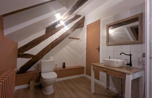 Saint-Martin-d'Ordon Casa | La colline enchantée