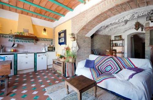 Sacromonte Casa | La Constanza Casa Cueva by ASH