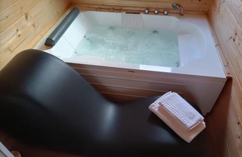 Cobisa Casa | La Dehesilla de Toledo Escapada Romántica Jacuzzi Sillón Tántrico