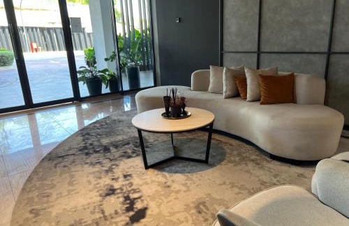 Rawang Apartamento | La Dimora Guesthouse