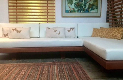Centro Hotel | La Dorada Town View