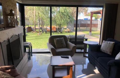 Termas del Dayman Casa | La Esquina - hermosa casa en Termas del Daymán con Piscina