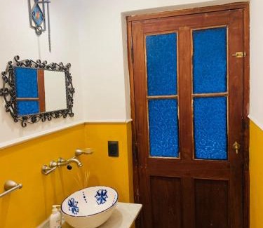 La Calera Casa | La Estanzuela FM