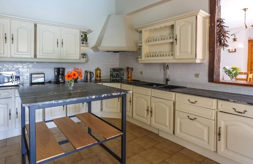 Goult Villa | La Farigoule - Tres Habitaciones Villa, Capacidad 6