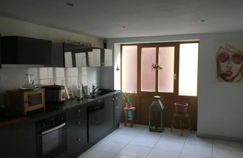 Villerest Casa | LA FEE VIVIANE
