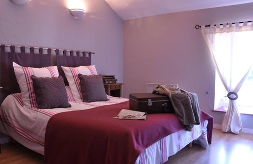 Ambierle Casa | La ferme aux Abeilles