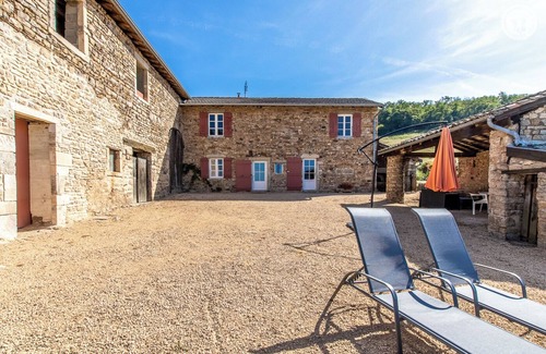 Berze-le-Chatel Casa | La Ferme des Raveaux