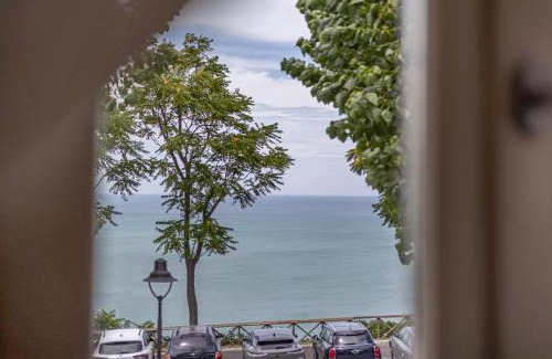 Gabicce Mare Apartamento | La Finestra sul Mare - Appartamento con vista