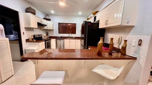 Barrio Los Villalobos Apartamento | La Flor beach Condos