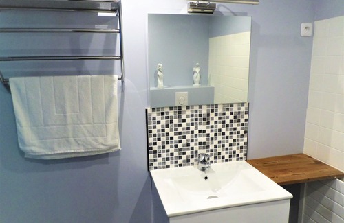 Breuil-Barret Casa | La Folie