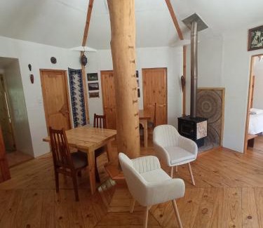 Los Ladrillos Casa | La Frontera Bed & Breakfast, Valle Cochamó