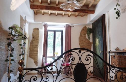 Montefelcino Casa | La gallina a pois
