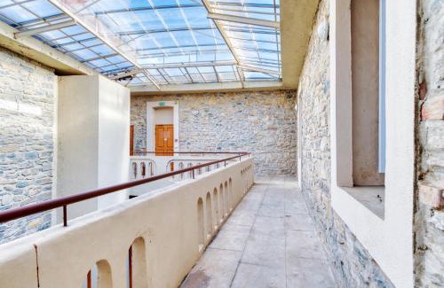 Conqueyrac Hotel | La Gardiolle - Montfort