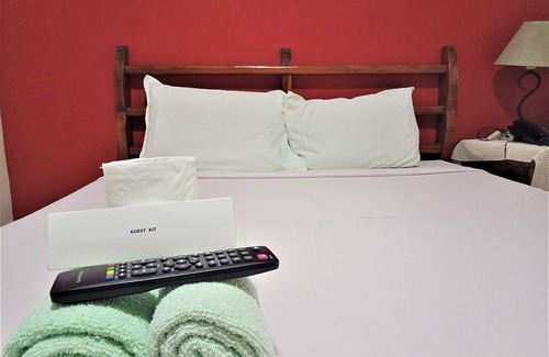 Tagaytay Casa | La Gracia Apartelle Tagaytay