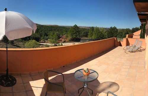 Siguenza Chalet De Esquí | La Granaína