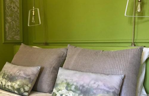 Loriol-sur-Drome Cama Y Desayuno | La Guérimande