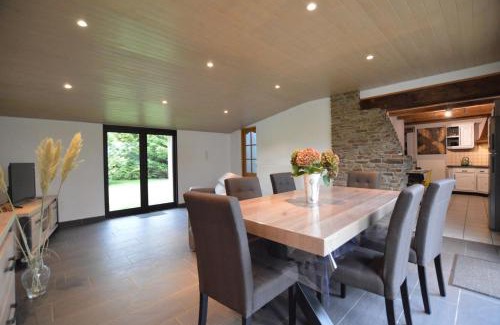 Saint-Hilaire-des-Landes Casa | La hantelle