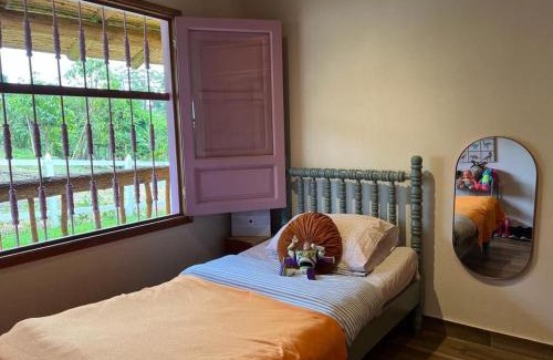 Gigante Casa | LA HERMOSA CASA AMARILLA