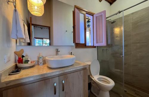 Gigante Casa | LA HERMOSA CASA AMARILLA