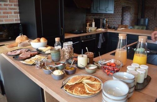 Amonines Cama Y Desayuno | La Jardinière