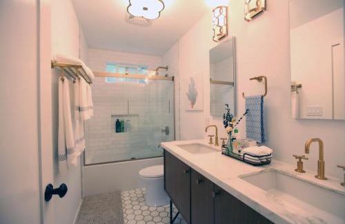 Village of La Jolla Villa | La Jolla Beach Villa Gem