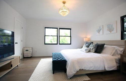 Village of La Jolla Villa | La Jolla Beach Villa Gem