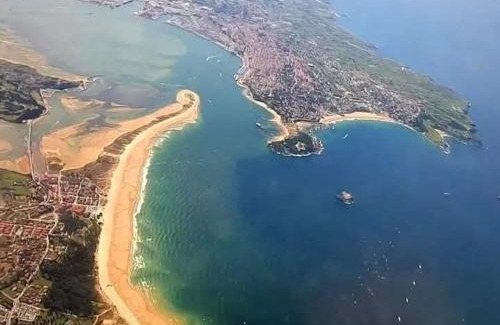 Caranceja Casa | La Jomeruca ,espaciosa casa rural cerca de playa y montaña