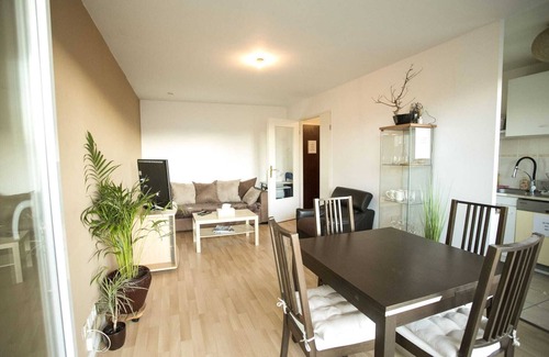 Meaux Apartamento | **La Kreolita** near Paris / Disneyland Paris