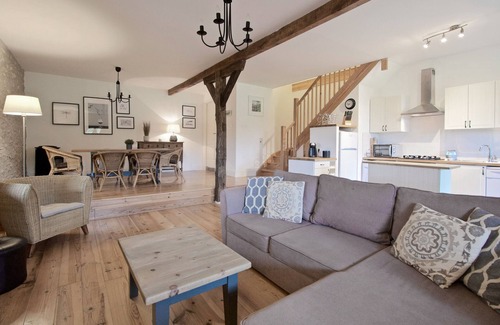 Bourlens Cabaña | La Laiterie, beautiful 2 bedroom barn conversion