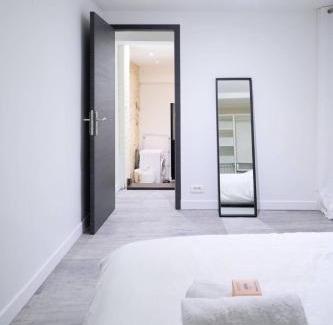 Decre-Cathedrale Apartamento | La loge des Carmélites Coeur de Nantes WIFI