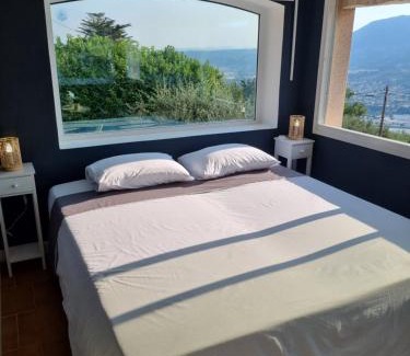Porcio Apartamento | La Mélenzanice