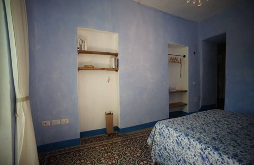 Villaggio delle Mimose Casa | La Madeleine - La casa más allá del tiempo