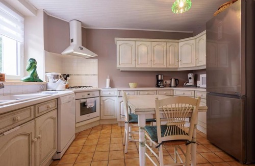 Chatillon-sur-Chalaronne Casa | La maison du lac du Grobon