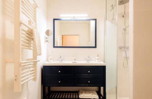 Chatillon-sur-Chalaronne Casa | La maison du lac du Grobon