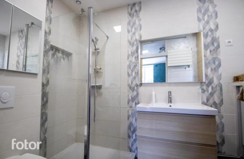 Montlouis-sur-Loire Casa | La Maison aux 1000 Roses