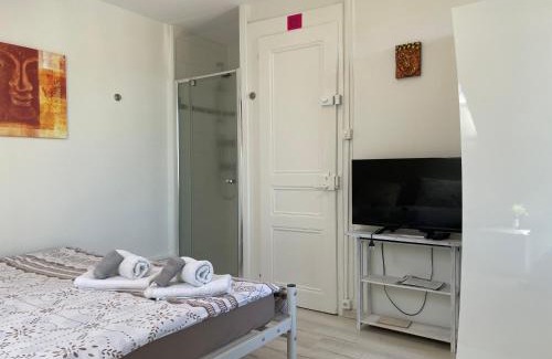 Hauterive Casa | La Maison Bleue à 2 pas du Lac du Neuchâtel