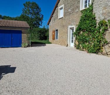 Marcilly-Ogny Casa | la maison bleue