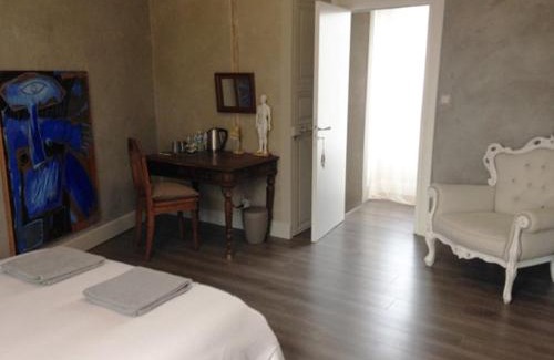 Trentemoult Cama Y Desayuno | La Maison Bleue Trentemoult