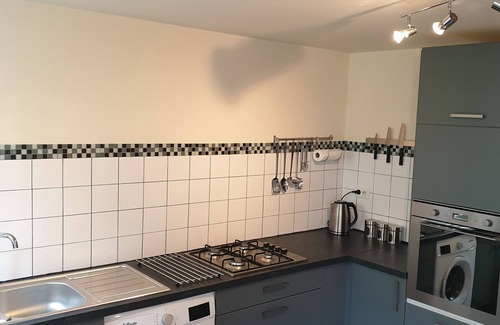 Guemene-sur-Scorff Casa | La Maison Crème is a stunning town house, in the heart of Guemene Sur Scorff.