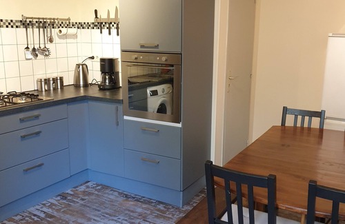 Guemene-sur-Scorff Casa | La Maison Crème is a stunning town house, in the heart of Guemene Sur Scorff.