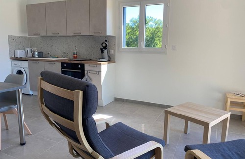 Saint-Avit-Senieur Chalet De Esquí | La Maison dans la prairie fleurie/ Gîte Bleuet