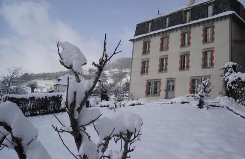 Thiezac Casa | La Maison de Jeanne, maison d'hôtes