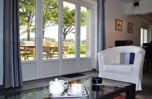 Landeda Casa | La Maison de l'Aber, al borde de Aber Wrach, vista al mar